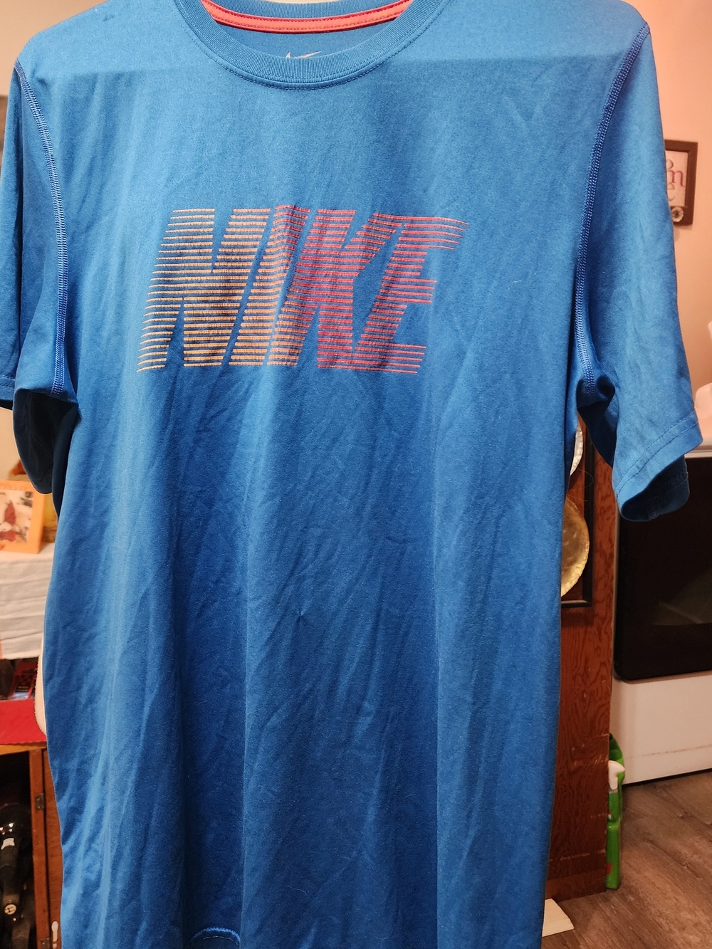 Nike Blue Short-Sleeve Tee with Gradient Striped Logo Sz Med